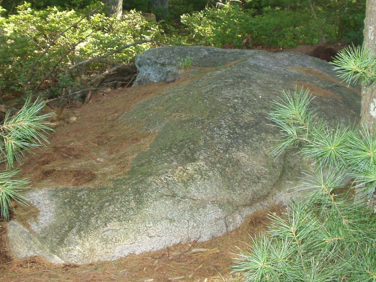 Rhode Island, Jerimoth Hill, 812 ft, 8-31-03